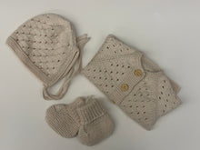 Load image into Gallery viewer, Newborn Set MADISON | Organic Cotton - Sevim Handmade

